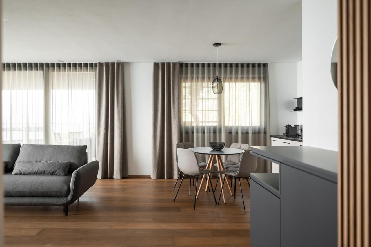 Culinaria Living Lägenhet Tirolo Exteriör bild