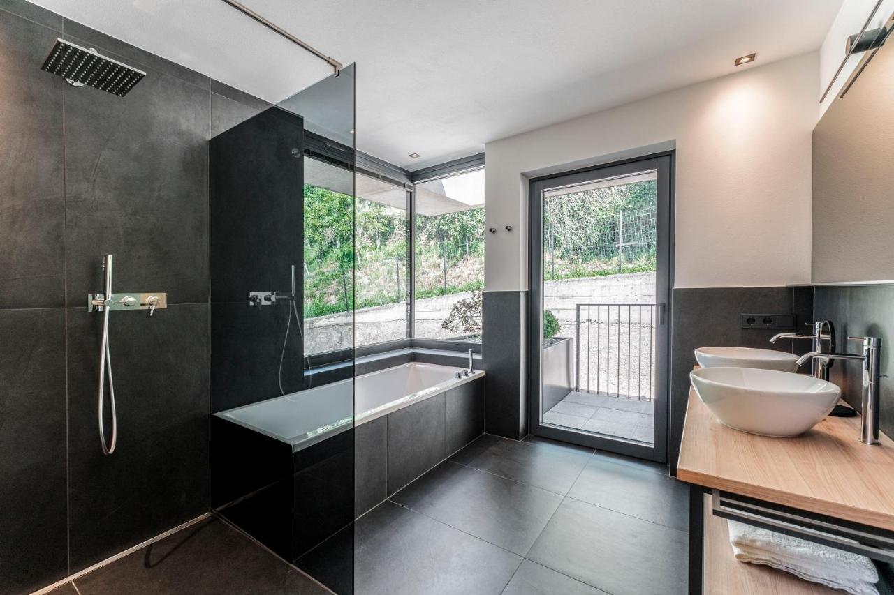 Culinaria Living Lägenhet Tirolo Exteriör bild