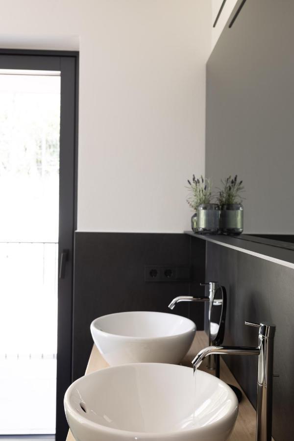 Culinaria Living Lägenhet Tirolo Exteriör bild