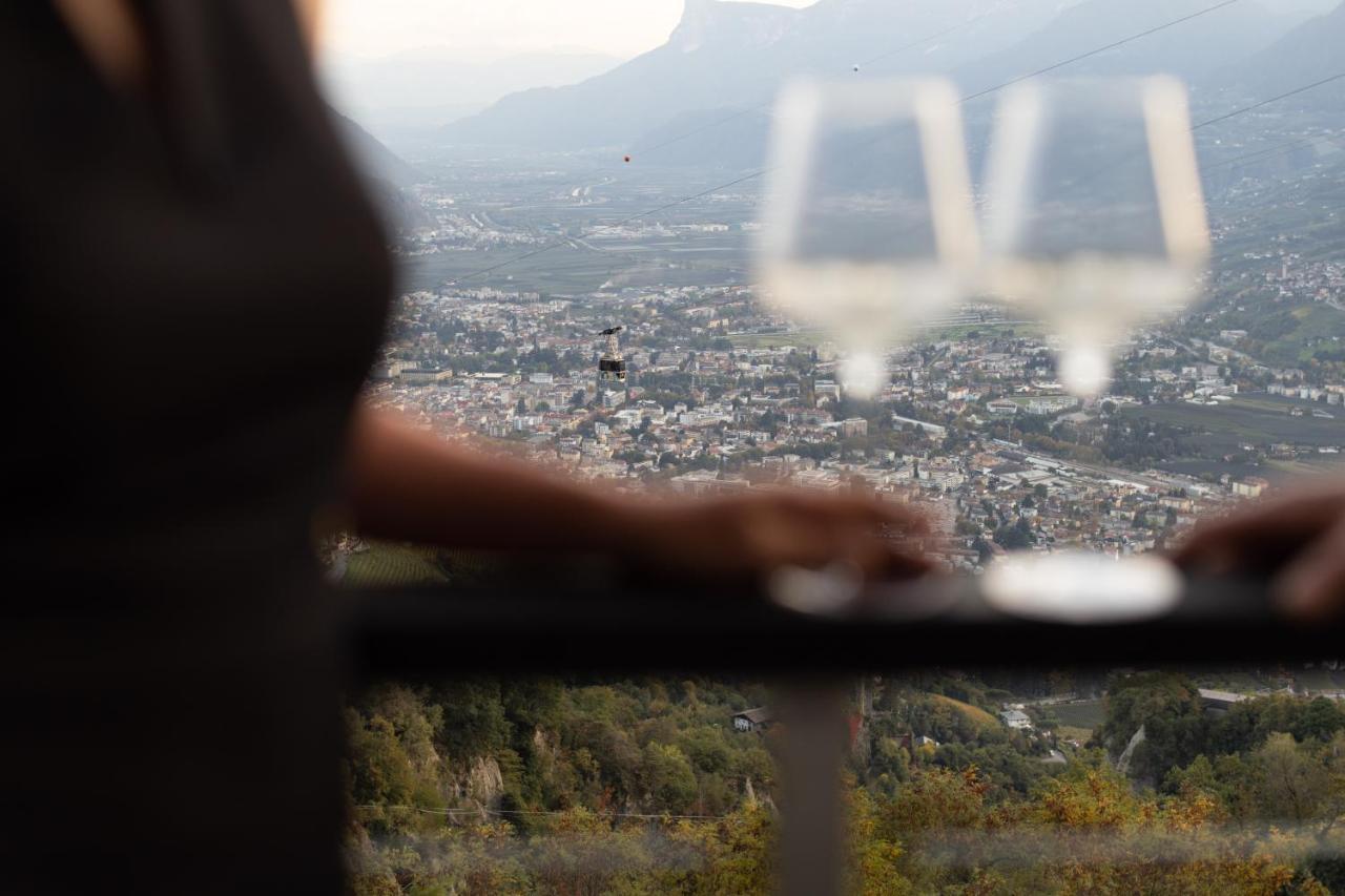 Culinaria Living Lägenhet Tirolo Exteriör bild